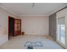 apartment sale blanes by 69,000 eur