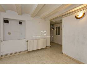 flat sale barcelona by 215,000 eur