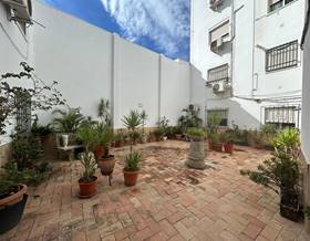 flat sale camas calle benavente by 220,000 eur
